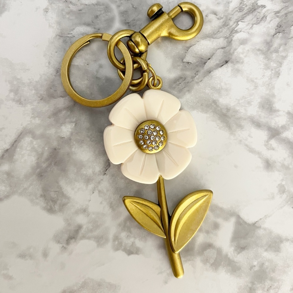 LOUIS VUITTON PadLock & Key #305 with Unbranded Gold Flower Rhinestone Key Chain - Picture 5 of 8